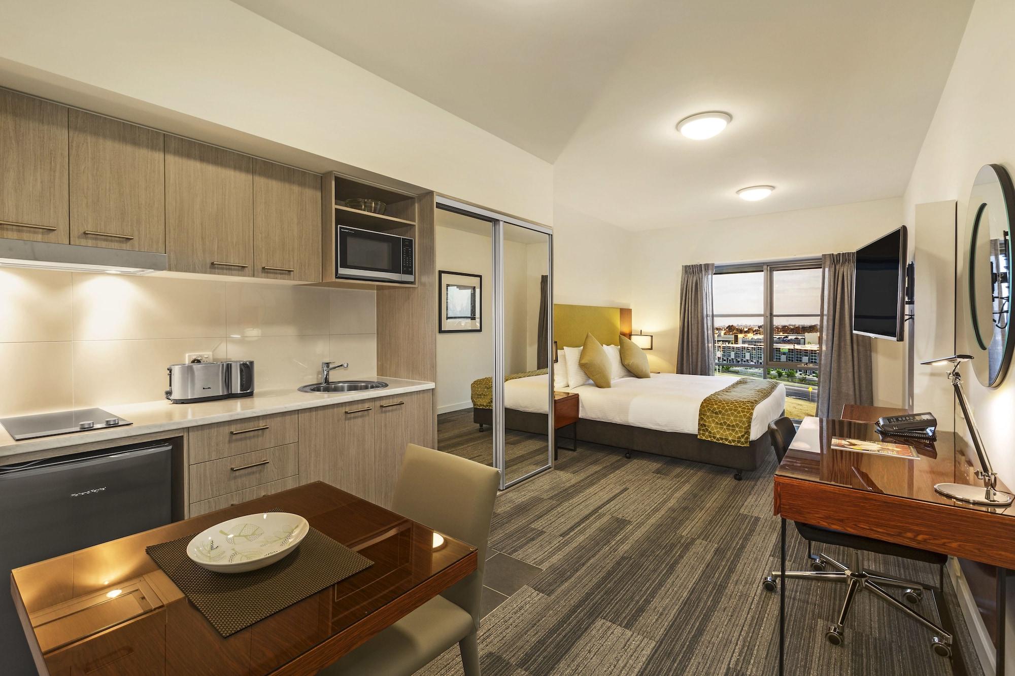 Quest Melbourne Airport Aparthotel Exterior photo