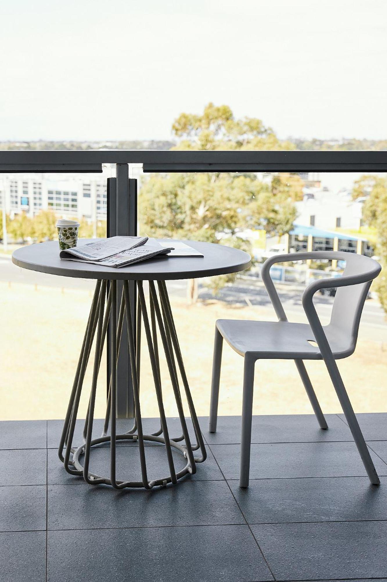 Quest Melbourne Airport Aparthotel Exterior photo
